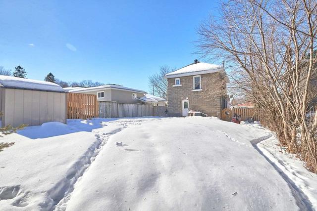 420 Regent St, House detached with 3 bedrooms, 2 bathrooms and 3 parking in Orillia ON | Image 6