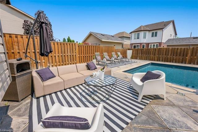 6618 Flora Court, House detached with 5 bedrooms, 3 bathrooms and 6 parking in Niagara Falls ON | Image 29