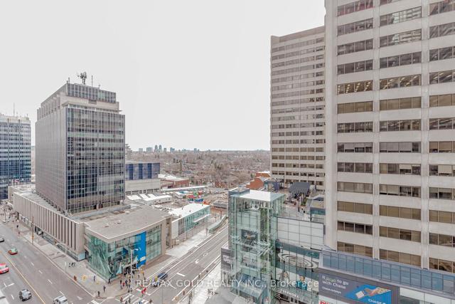 803 - 8 Eglinton Ave E, Condo with 1 bedrooms, 1 bathrooms and 0 parking in Toronto ON | Image 7