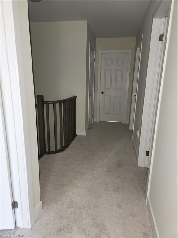 Upstairs hallway | Image 2