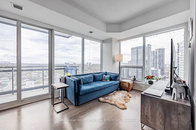 1710 - 225 Sackville St, Condo with 2 bedrooms, 2 bathrooms and 1 parking in Toronto ON | Image 5
