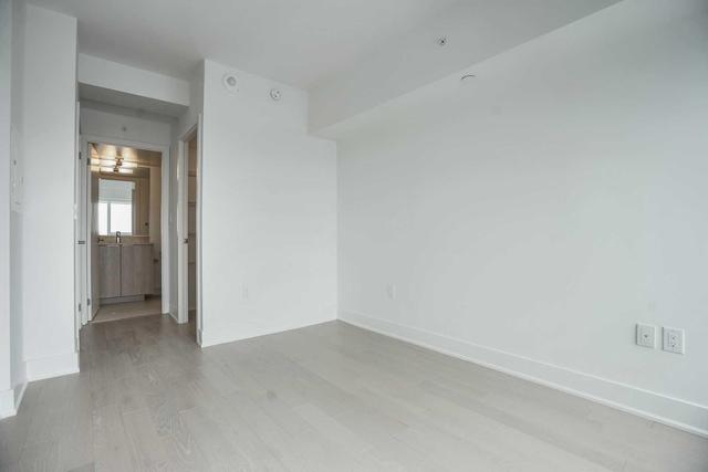 2813 - 955 Bay St, Condo with 2 bedrooms, 2 bathrooms and 1 parking in Toronto ON | Image 11