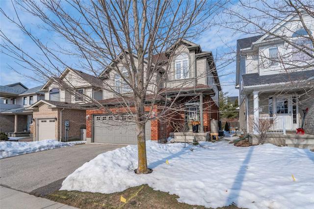 86 Mcarthur Dr, Condo with 3 bedrooms, 4 bathrooms and 4 parking in Guelph ON | Image 12