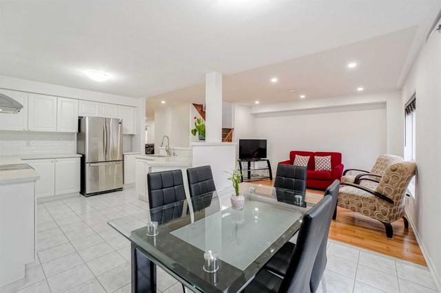 5909 Tampico Way, House semidetached with 4 bedrooms, 4 bathrooms and 3 parking in Mississauga ON | Image 6
