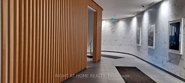 901 - 120 Varna Dr, Condo with 2 bedrooms, 1 bathrooms and 1 parking in Toronto ON | Image 14