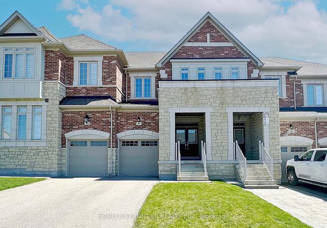 90 Homer Cres, House attached with 3 bedrooms, 3 bathrooms and 3 parking in Aurora ON | Image 1