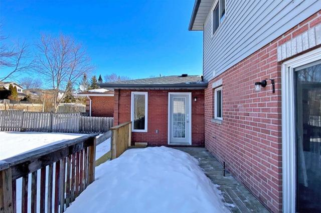 286 Tampa Dr, House detached with 3 bedrooms, 3 bathrooms and 3 parking in Georgina ON | Image 16