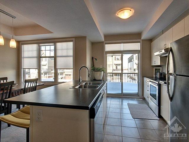 323 Citrine Street, Townhouse with 2 bedrooms, 2 bathrooms and 3 parking in Ottawa ON | Image 6