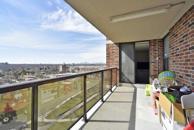 1205 - 45 Sunrise Ave, Condo with 3 bedrooms, 2 bathrooms and 2 parking in Toronto ON | Image 33