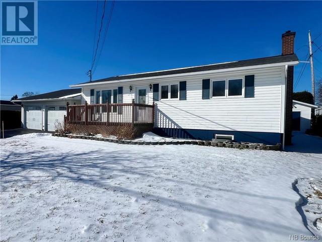 92 Coldbrook Road, House detached with 3 bedrooms, 2 bathrooms and null parking in Grand Falls NB | Image 2