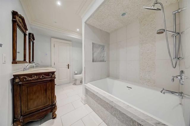 63 Alexandra Wood, House detached with 7 bedrooms, 7 bathrooms and 5 parking in Toronto ON | Image 10