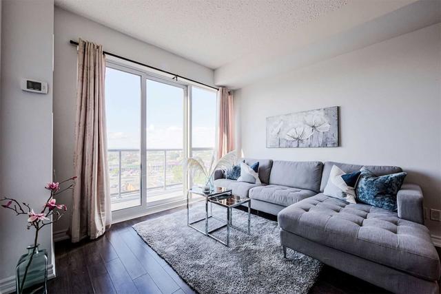 1011 - 15 James Finlay Way, Condo with 1 bedrooms, 2 bathrooms and 1 parking in Toronto ON | Image 5