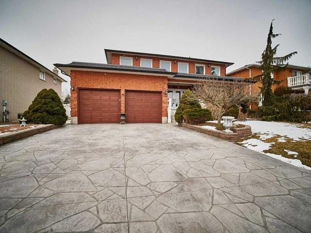 352 Powell Rd, House detached with 4 bedrooms, 4 bathrooms and 6 parking in Whitby ON | Image 1