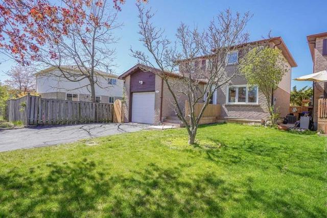 14 Charlton Cres, House detached with 3 bedrooms, 3 bathrooms and 5 parking in Ajax ON | Image 24