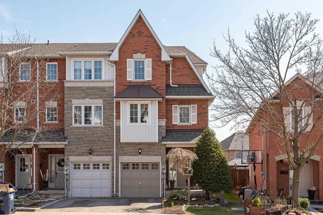 40 Springside Way, Townhouse with 3 bedrooms, 3 bathrooms and 2 parking in Toronto ON | Image 1