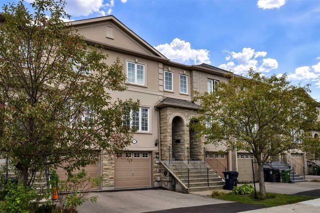 11 Rodeo Crt, House attached with 3 bedrooms, 3 bathrooms and 2 parking in Toronto ON | Image 1