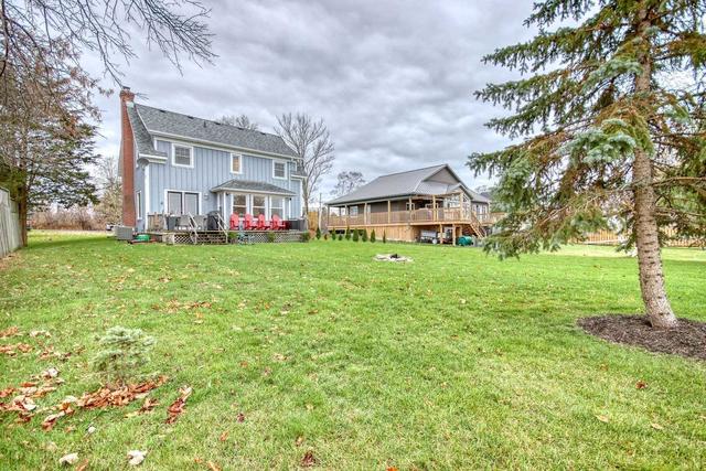 223 Prinyers Cove Cres, House detached with 3 bedrooms, 2 bathrooms and 4 parking in Prince Edward County ON | Image 22