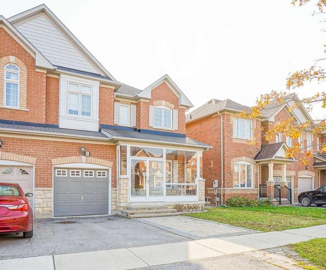 8 Barnwood Dr, House semidetached with 4 bedrooms, 4 bathrooms and 3 parking in Richmond Hill ON | Image 1
