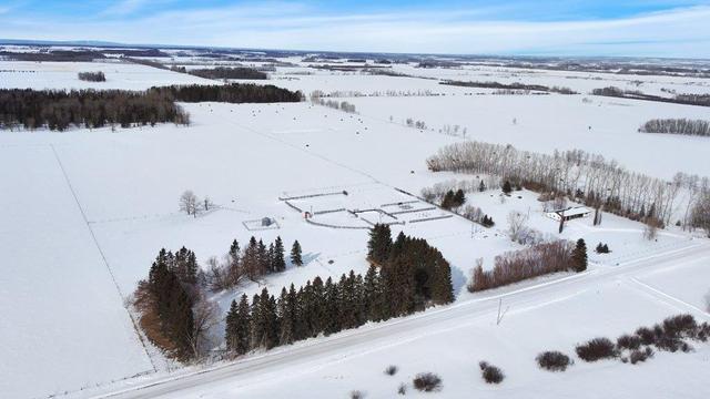 384078 Range Road 4 2, House detached with 4 bedrooms, 2 bathrooms and 2 parking in Clearwater County AB | Image 3
