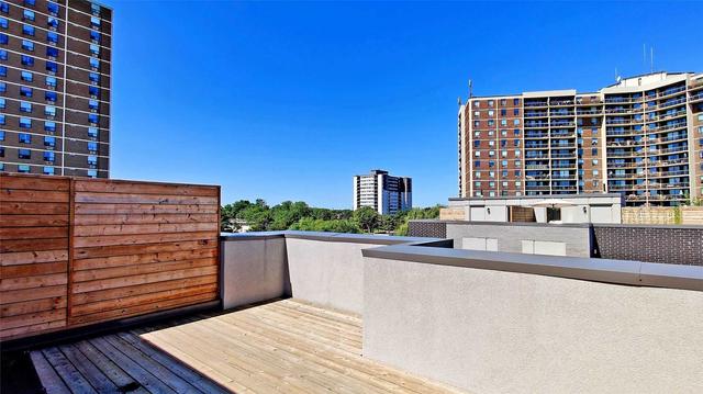 th36 - 22 Applewood Lane, Townhouse with 3 bedrooms, 3 bathrooms and 2 parking in Toronto ON | Image 25