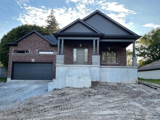 949 Ferndale Avenue, House detached with 3 bedrooms, 2 bathrooms and 6 parking in Fort Erie ON | Image 2