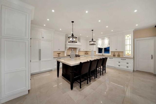 107 Flatbush Ave, House detached with 5 bedrooms, 8 bathrooms and 26 parking in Vaughan ON | Image 4