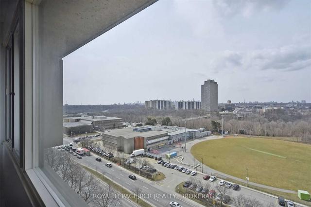1506 - 735 Don Mills Rd, Condo with 2 bedrooms, 1 bathrooms and 1 parking in Toronto ON | Image 21