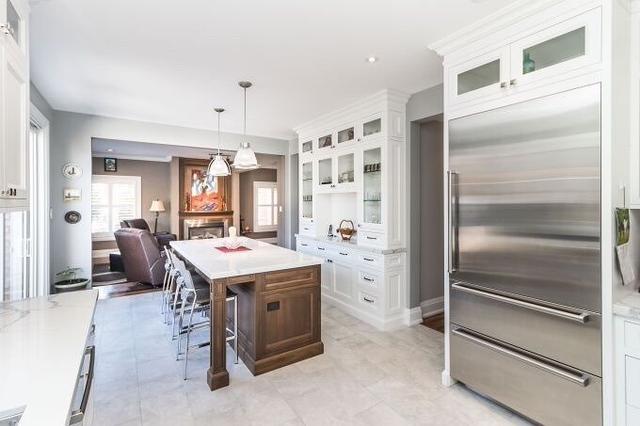 2241 Proudfoot Tr E, House detached with 4 bedrooms, 5 bathrooms and 6 parking in Oakville ON | Image 3
