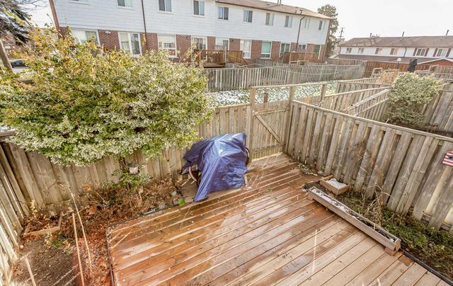 35 - 7406 Darcel Ave, Townhouse with 3 bedrooms, 3 bathrooms and 3 parking in Mississauga ON | Image 31