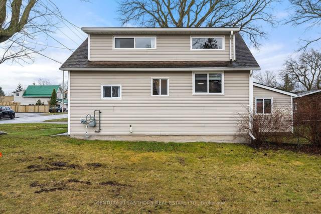 680 Front St, House detached with 3 bedrooms, 1 bathrooms and 2 parking in Quinte West ON | Image 22