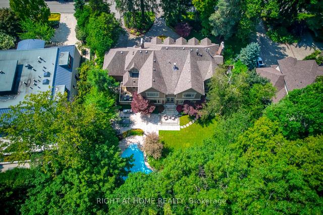 133 Gloucester Ave, House detached with 4 bedrooms, 7 bathrooms and 7 parking in Oakville ON | Image 10