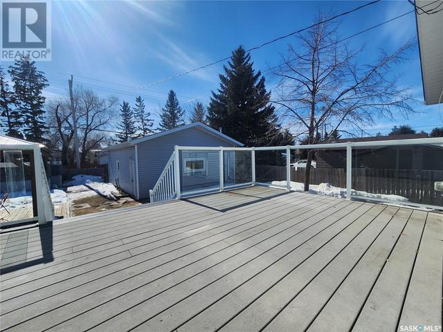 733 8th Avenue W, House detached with 4 bedrooms, 2 bathrooms and null parking in Melville SK | Image 6