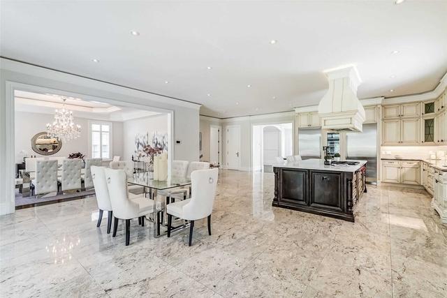 58 Rockview Gdns, House detached with 4 bedrooms, 8 bathrooms and 14 parking in Vaughan ON | Image 11