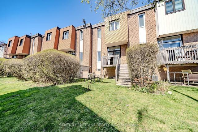 45 - 15 Guildwood Pkwy, Townhouse with 3 bedrooms, 2 bathrooms and 2 parking in Toronto ON | Image 29