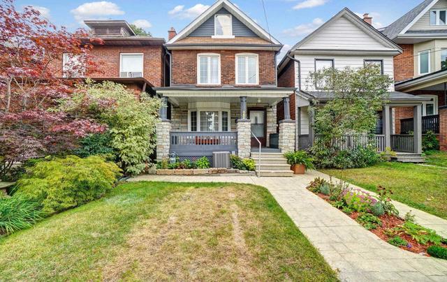 562 Beresford Ave, House detached with 3 bedrooms, 2 bathrooms and 1 parking in Toronto ON | Image 12