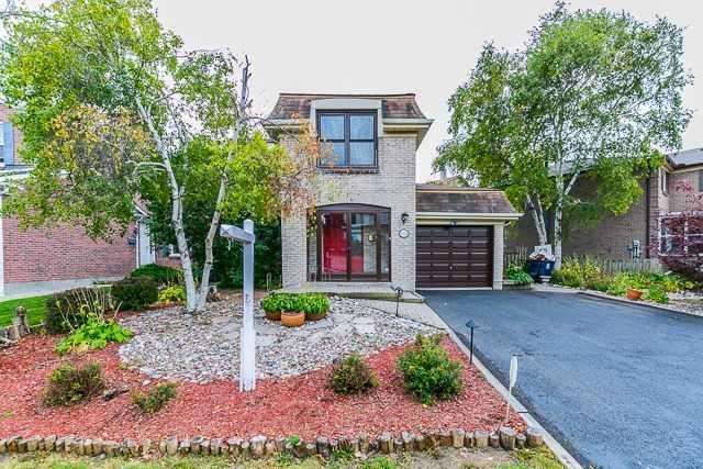 116 Stillwater Cres, House detached with 3 bedrooms, 4 bathrooms and 3 parking in Toronto ON | Image 1