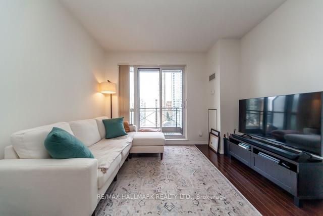 1516 - 35 Hayden St, Condo with 1 bedrooms, 1 bathrooms and 0 parking in Toronto ON | Image 26