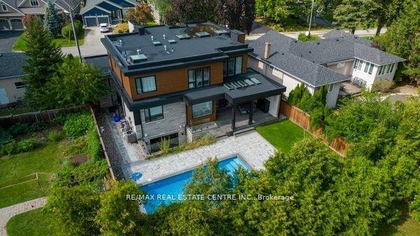 1142 Shaw St, House detached with 4 bedrooms, 5 bathrooms and 6 parking in Oakville ON | Image 35