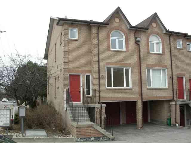 th1 - 3680 Brimley Rd, Townhouse with 3 bedrooms, 4 bathrooms and 1 parking in Toronto ON | Image 1