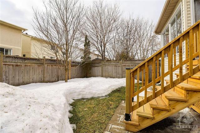 137 Huntersfield Drive, House detached with 3 bedrooms, 3 bathrooms and 3 parking in Ottawa ON | Image 30