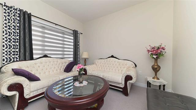 44 Lobelia St, Condo with 2 bedrooms, 3 bathrooms and 4 parking in Brampton ON | Image 10