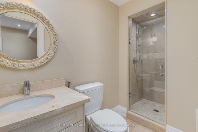 260 Upper Highland Cres, House detached with 5 bedrooms, 8 bathrooms and 5 parking in Toronto ON | Image 9