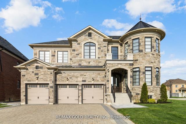 1 Mary Natasha Crt, House detached with 5 bedrooms, 6 bathrooms and 9 parking in Vaughan ON | Image 12