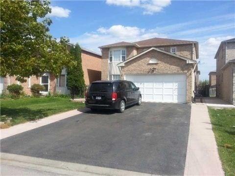 9 Hawkway Crt, House detached with 4 bedrooms, 3 bathrooms and 2 parking in Brampton ON | Image 2