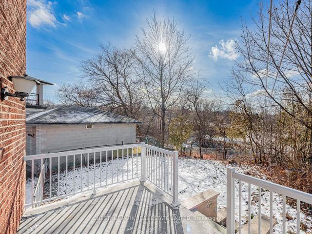 58 Clairton Cres, House semidetached with 3 bedrooms, 2 bathrooms and 3 parking in Toronto ON | Image 21