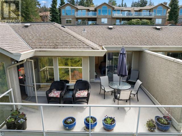 738 - 6880 Wallace Dr, House attached with 3 bedrooms, 3 bathrooms and 2 parking in Central Saanich BC | Image 25