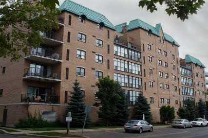 404 - 200 Broadway Ave, Condo with 2 bedrooms, 1 bathrooms and 1 parking in Orangeville ON | Image 1
