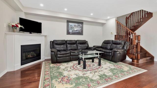 10 William Cowles Dr, House detached with 3 bedrooms, 3 bathrooms and 5 parking in Clarington ON | Image 10