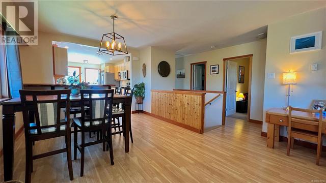1280 Rupert Rd, House detached with 5 bedrooms, 3 bathrooms and 3 parking in Ucluelet BC | Image 10