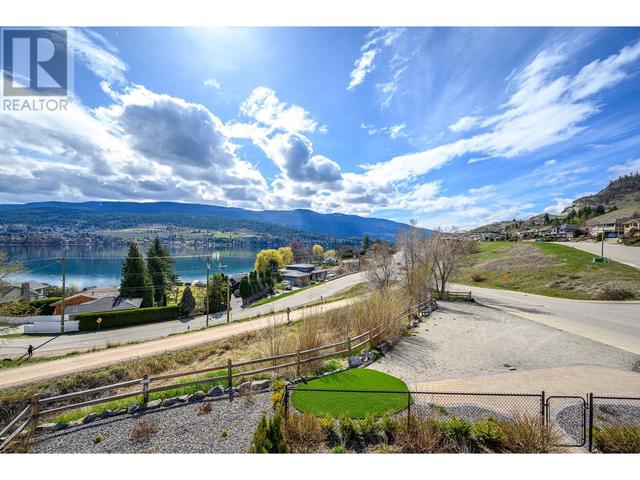 8700 Hofer Drive, House detached with 4 bedrooms, 3 bathrooms and 2 parking in Coldstream BC | Image 20